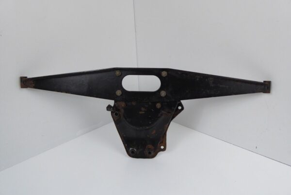 Porsche 911 901 F G Konsole Motorhalter mit Schwert