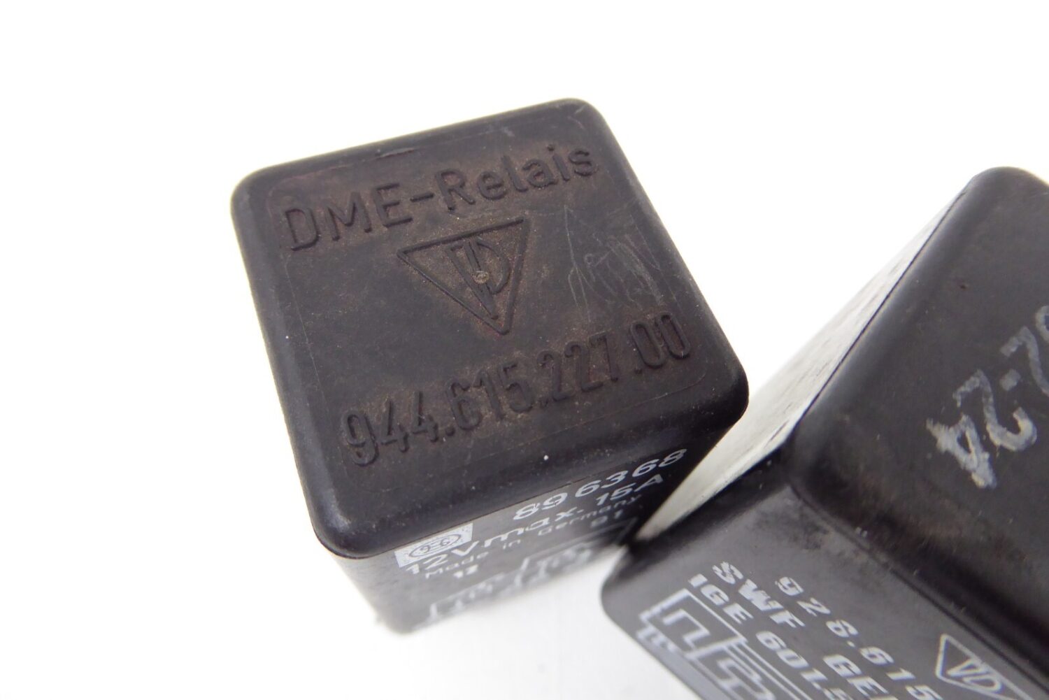 Porsche 911 928 944 993 964 Relais 92861510101 92861811100 – Bild 7