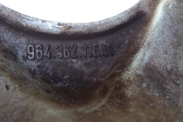 Porsche 911 964 944  16 Zoll ET52  96436211201 96436211601 Alufelgen Satz – Bild 7