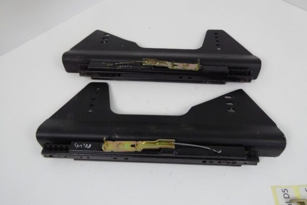 Porsche 911 964 993 RS  2 Teile Recaro Sitz Halterungen Adapter Nachbau – Bild 5