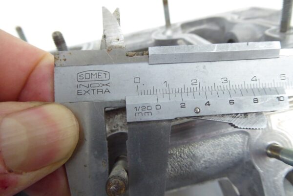 Porsche 911 964 Nockenwellengehäuse Nockenwelle 9641051111R von 1989 – Bild 6