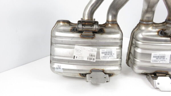 Porsche 911 991 Auspuff  Hauptschalldämpfer 99111142103-99111142203 NEU – Bild 4