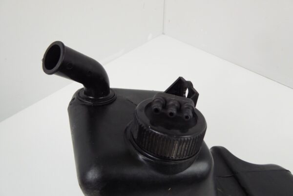 Porsche 911  G SC 965 Wischwasserbehälter Wasserbehälter  91162807503 – Bild 9