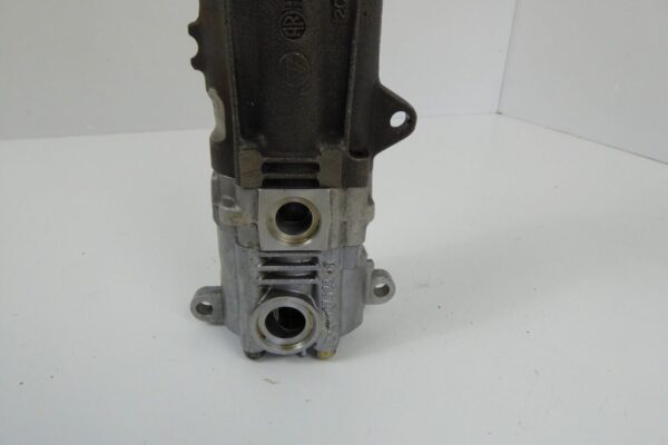 Porsche 911 Turbo Ölpumpe zum überholen  9301071291R – Bild 4