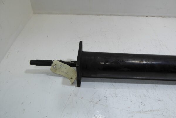 Porsche  928 Zentralrohr Kardanwelle Transaxlewelle – Bild 3