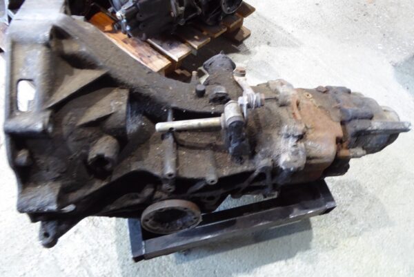 Porsche  944 924 Getriebe Schaltgetriebe V006129 – Bild 5