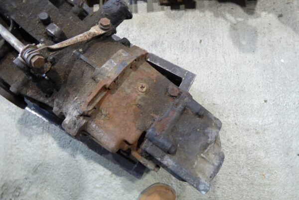 Porsche  944 924 Getriebe Schaltgetriebe V006129 – Bild 6