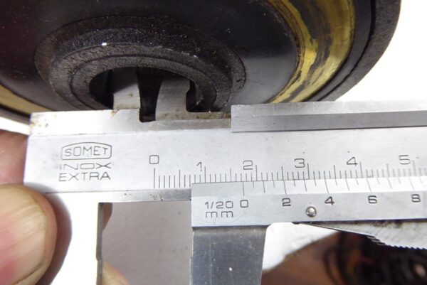 NEU Porsche 911  Momo Lenkrad Nabe 17mm – Bild 5