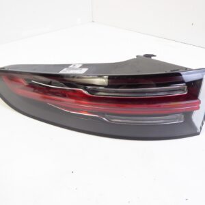Neu Nr. 3 Porsche Cayenne Coupe Heckleuchte LED links 9Y0945095D