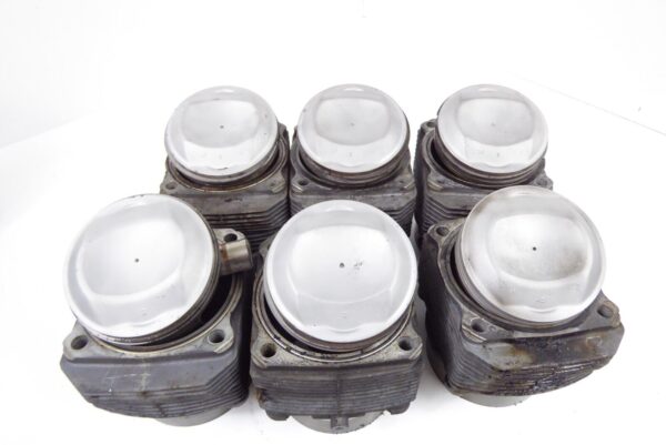PORSCHE 911 964 993 3,6 L Kolben Zylinder  100ZN8