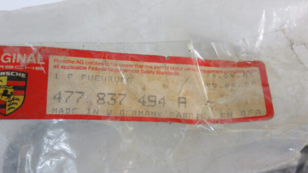 PORSCHE  924 944 Fensterführung   Rechts Original NEU 477837494A – Bild 3