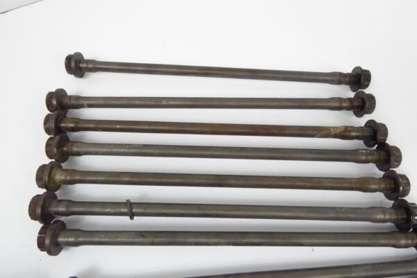 Porsche 911 993 964 - Schraube Kurbelgehäuse Motorgehäuse Motorblock 95910117301 – Bild 5