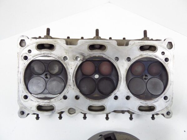 Porsche 911 996 GT3 3 6 M96.76 Zylinderkopf 9961042015 – Bild 5