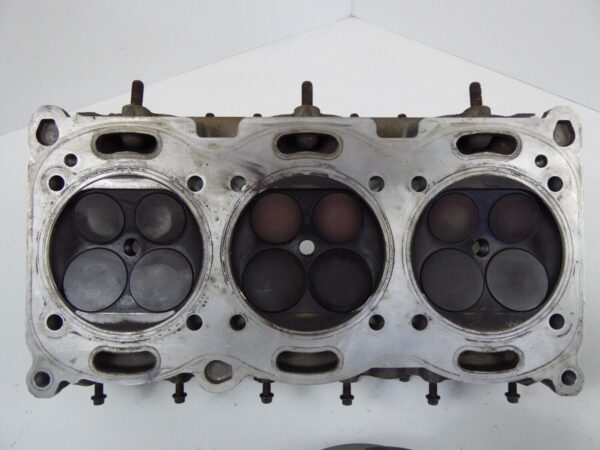 Porsche 911 996 GT3 3 6 M96.76 Zylinderkopf 9961042015 – Bild 10