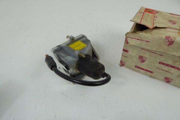 Porsche 928 S Blinker  vorne rechts  92863142100 NEU NOS – Bild 5