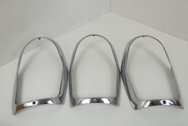 Mercedes W108,W109,W111,W112 Scheinwerfer, Chromrahmen, Zierrahmen ,Chrom
