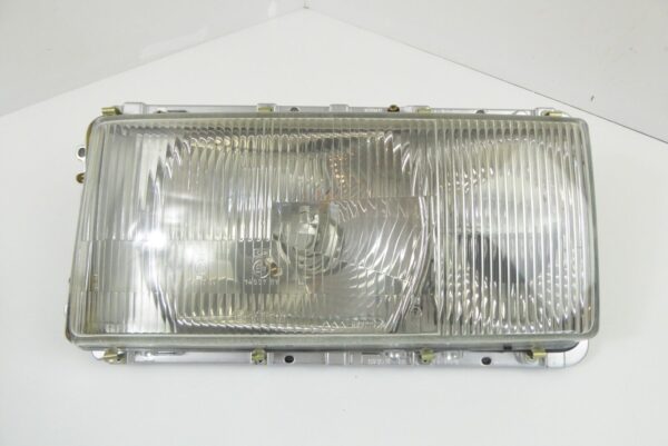 NEU Mercedes-Benz W116 S-Klasse Scheinwerfer E1 Rechts  0301056001