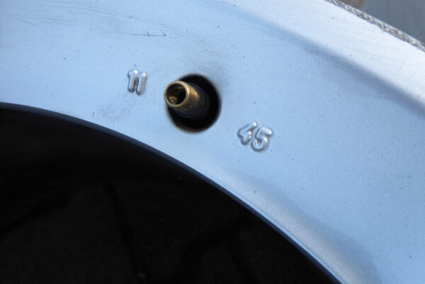 Original Porsche 911 996 11Jx18" ET45 Turbo Rad Felge 99636214210 – Bild 8