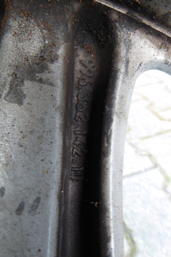 Original Porsche 911 996 11Jx18" ET45 Turbo Rad Felge 99636214210 – Bild 10