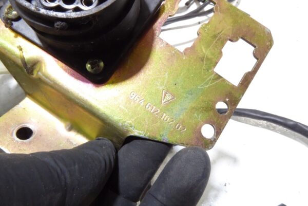 PORSCHE 911  964  Karosserie  Kabelbaum Sicherungskasten – Bild 8
