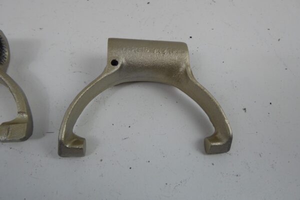 PORSCHE 911 ab 1972 91511671203 Ausrückgabel Kupplung 915 Getriebe – Bild 3