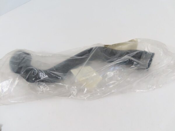 PORSCHE CAYMAN 987 Motorkühlmittelschlauch 98710650204 NEU 98710650204 – Bild 3
