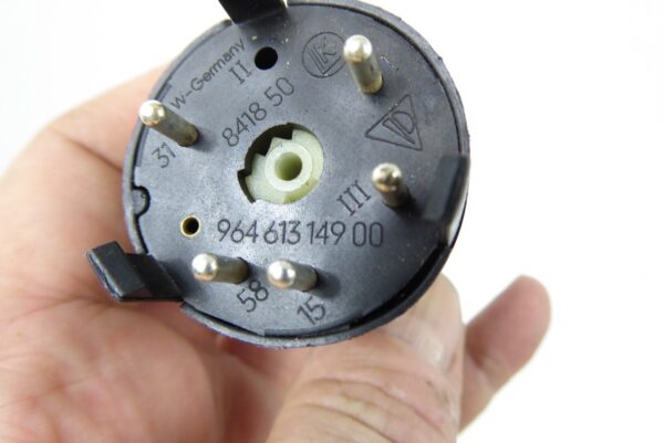 PORSCHE G-Modell 911 964 Schalter für Nebelscheinwerfer 91161314900 – Bild 5