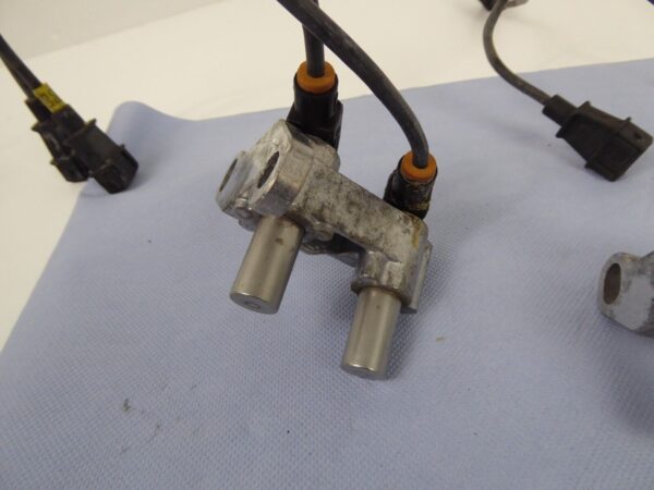 Porsche 911 928 944 951 Halter Sensor Kurbelwelle Halterung 9441013212 – Bild 7