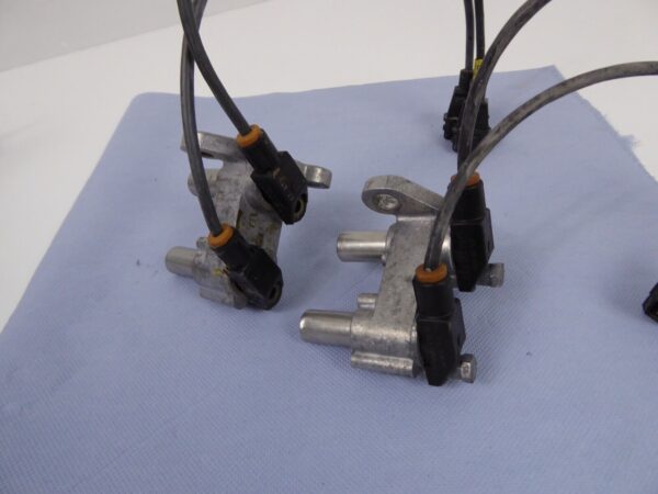 Porsche 911 928 944 951 Halter Sensor Kurbelwelle Halterung 9441013212