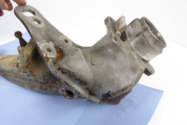 Porsche 911 930 3.0 Turbo Hinterachse Achsschwinge 93033151100 Fahrerseite – Bild 11