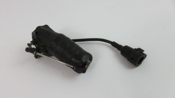 Porsche  911 993 928 92862405100 Stellmotor
