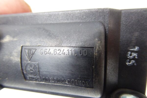 Porsche 911 993 964 Gestänge Heckspoiler  Motor  96462411100 – Bild 3