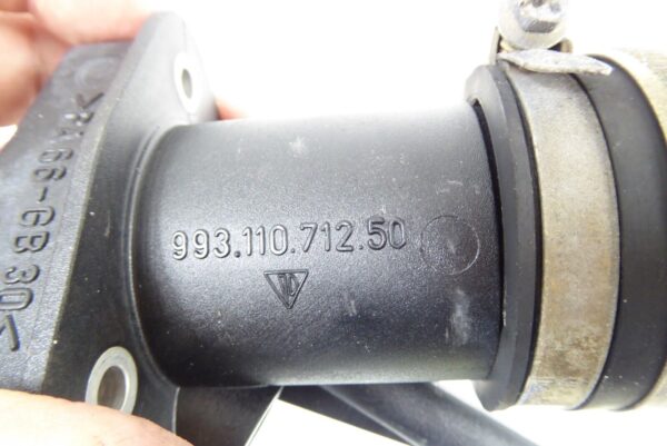 Porsche 911 993 Ansaugstutzen Saugrohrstutzen Ansaugverteiler 99311071250 – Bild 7