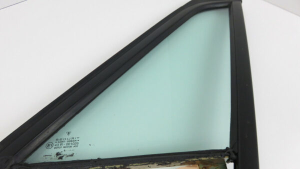 Porsche 911 993 Cabrio Türfensterrahmen 99354212901 Dreieckscheibe links 1996 – Bild 5