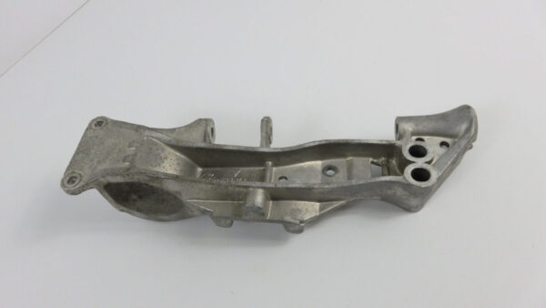 Porsche 911   993 Längsträger  Querlenker Vorderachse rechts  99334111221 – Bild 3