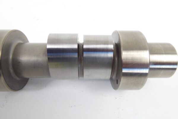 Porsche 911 993  Nockenwelle im Motor 99310524614 Rechts – Bild 10