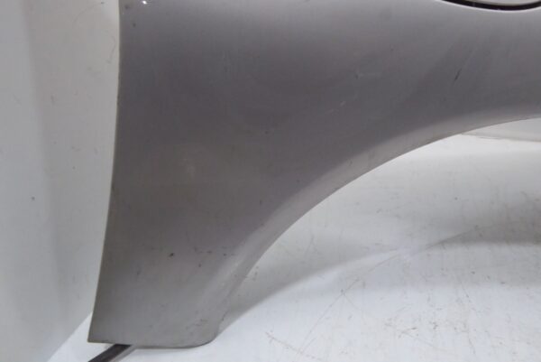 Porsche 911 996  Modelle Kotflügel Rechts  Silber Original – Bild 6
