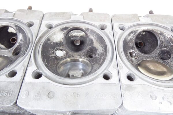 Porsche 911 Zylinderkopf 9301043292R MFI Doppeltzündung 420mm – Bild 7