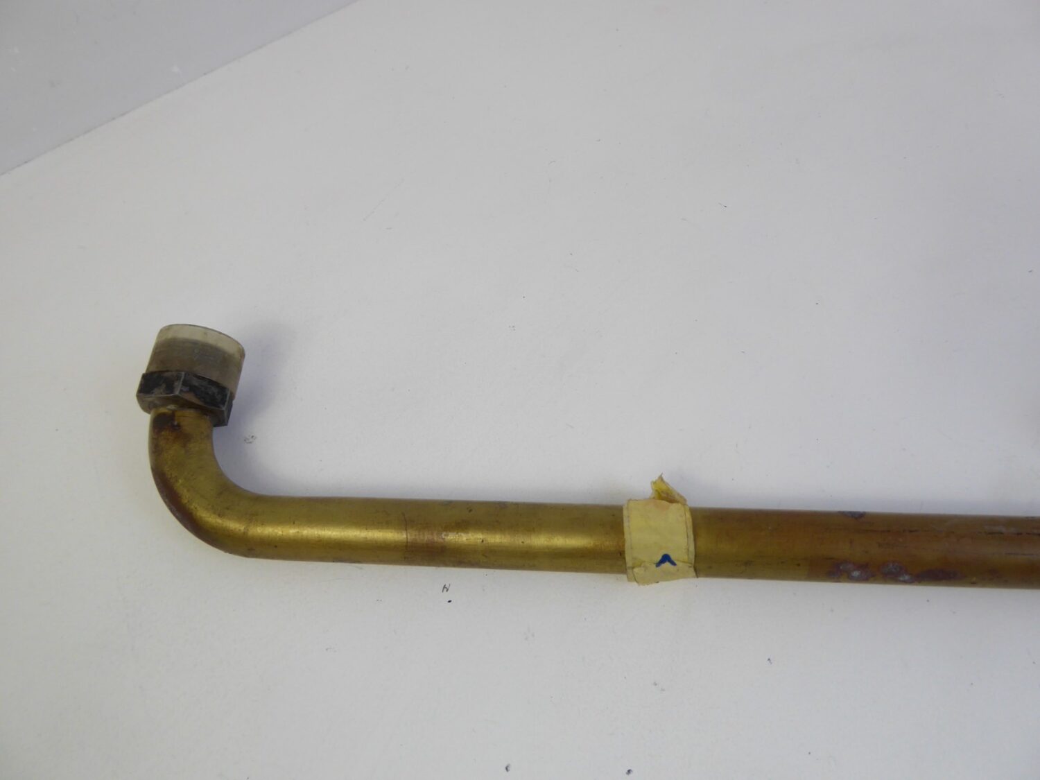 NOS Porsche 911 Ölleitung Original aus Messing Leitung 93010774111 – Bild 4