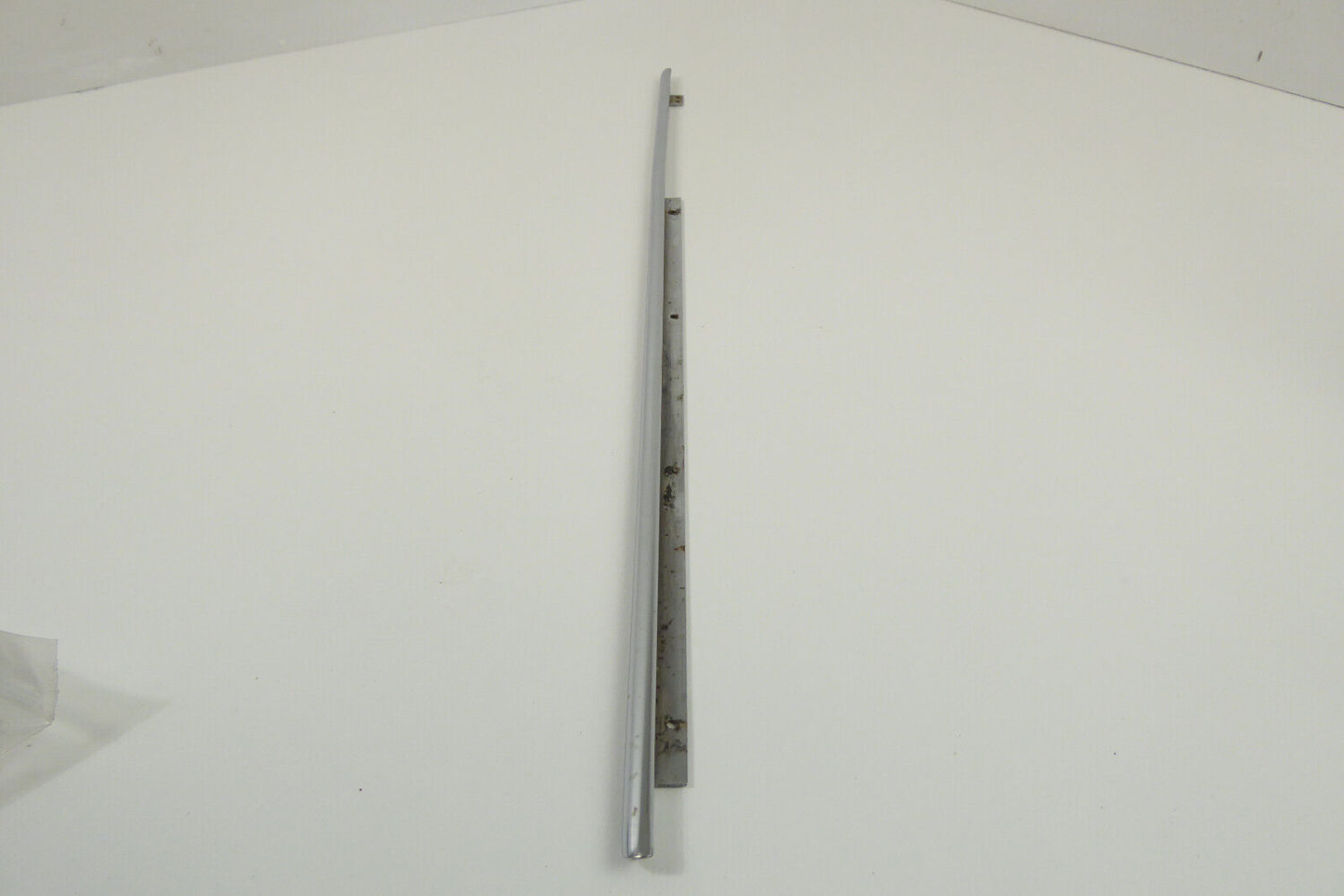 Porsche 356  Cabrio Ziereliste Tür Türschatleiste – Bild 5