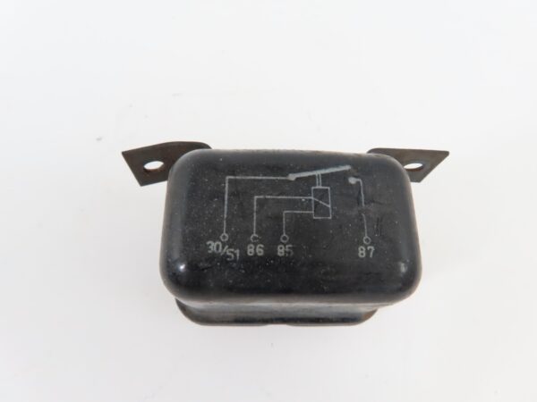 Porsche 356 Wehrle Relais regler 6 Volt original schwarz – Bild 3
