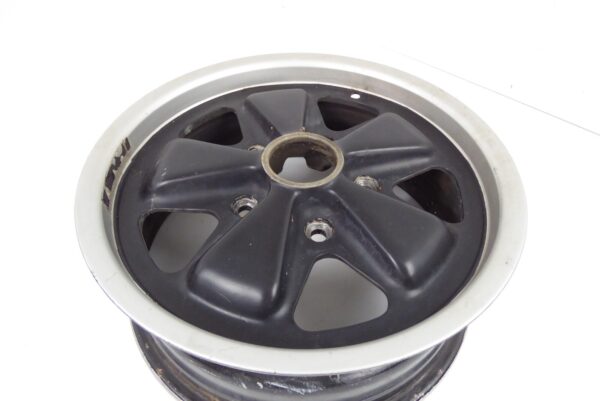 Porsche  911   6 Jx 15 ET 36 Fuchs Felge   Carrera   91136102000