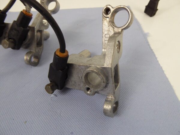 Porsche 911 928 944 951 Halter Sensor Kurbelwelle Halterung 94410132103 – Bild 3