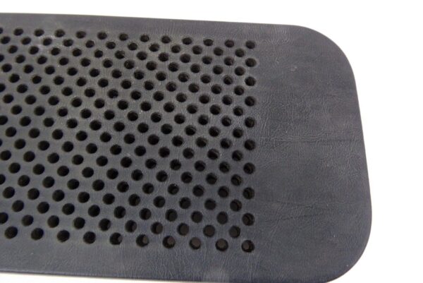 Porsche 911 F Armaturenbrett Lautsprecher Abdeckung Original  91155204800 – Bild 5