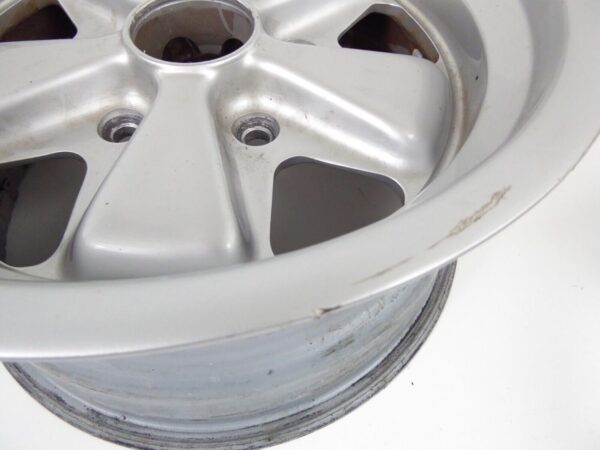 Porsche 911 Fuchs Felge 8 J x 15 Zoll 91136102042 – Bild 3