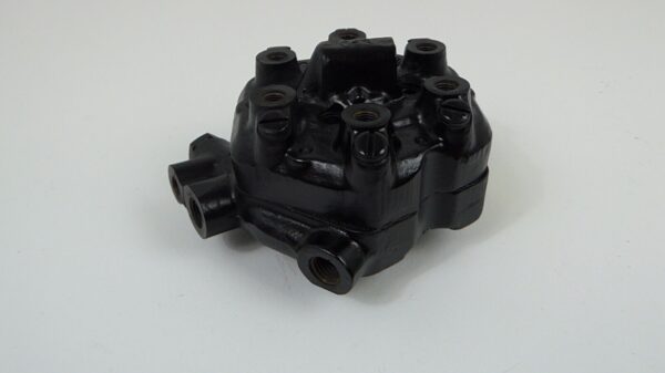 Porsche 911 G Modell 3.0 SC Mengenteiler Bosch 0438100031 – Bild 4