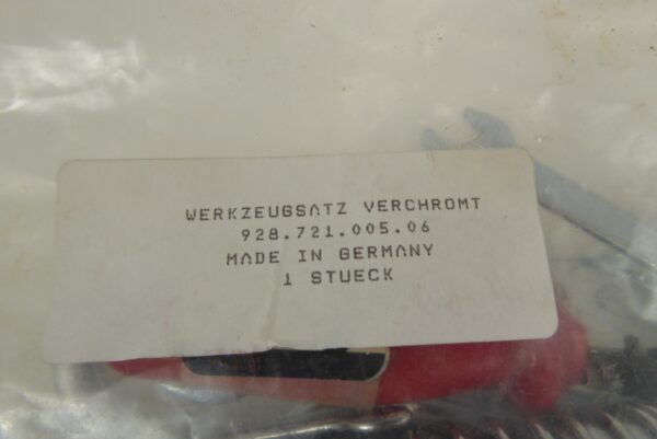 Porsche 928 Werkzeug 92872100506 – Bild 3