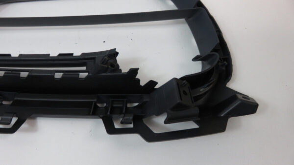 Porsche 981 Cayman Halterahmen links 98150556302 an Stoßstange Neu – Bild 8