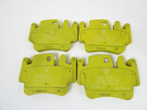 Porsche 996 911  GT3 Gelb  Pagid P90-02 Bremsbeläge Hinten  99635294890 NEU