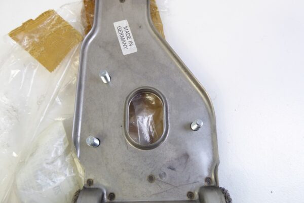 Neu Porsche 911 996 Halter Auspuff  99611123801 – Bild 7